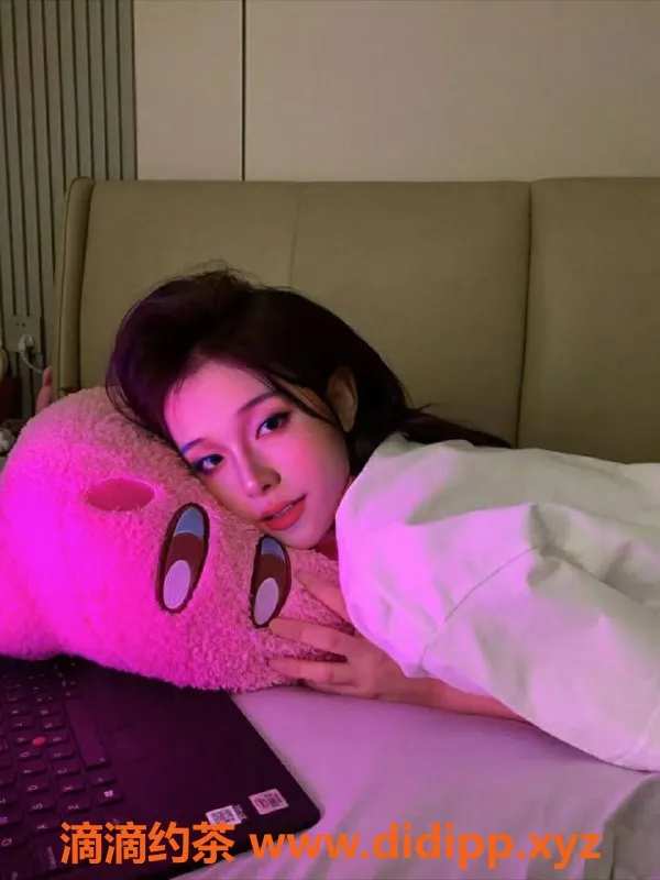 成都楼凤资源信息,成都小涵，22岁TS，身高168，90多斤，包夜3000