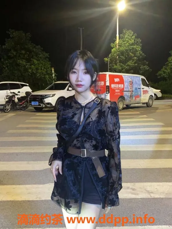 厦门楼凤-湖里塘边小江，娇小可爱，舌吻69