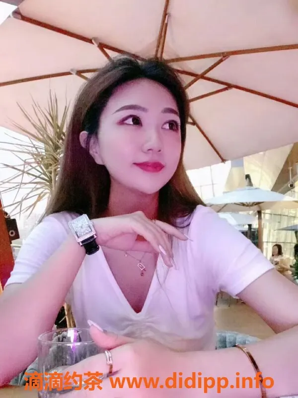 武汉上门服务-武汉25岁166cm新人，超值服务尽在这里！