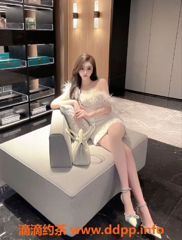 北京楼凤-朝阳梓颜，170身高49斤，两千档服务来袭