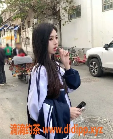 上海楼凤-静安小蔓：168cm C罩杯，性感诱惑只需1400