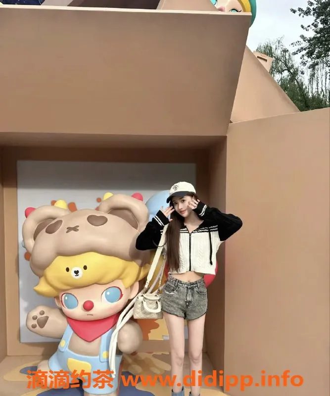 北京楼凤-朝阳百子湾白鹿，情趣制服小姐，2000起步