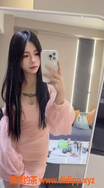 深圳楼凤-宝安欢欢，性价比超高嫩妹，包夜服务