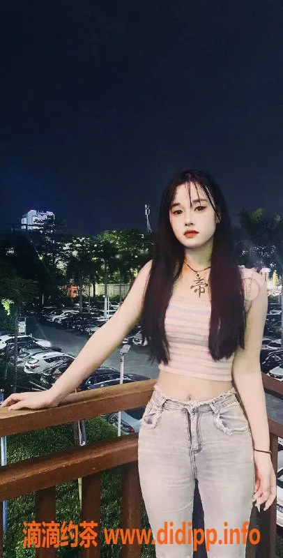 深圳楼凤-深圳龙华嫩妹芊芊，身高特长腿，900元起！