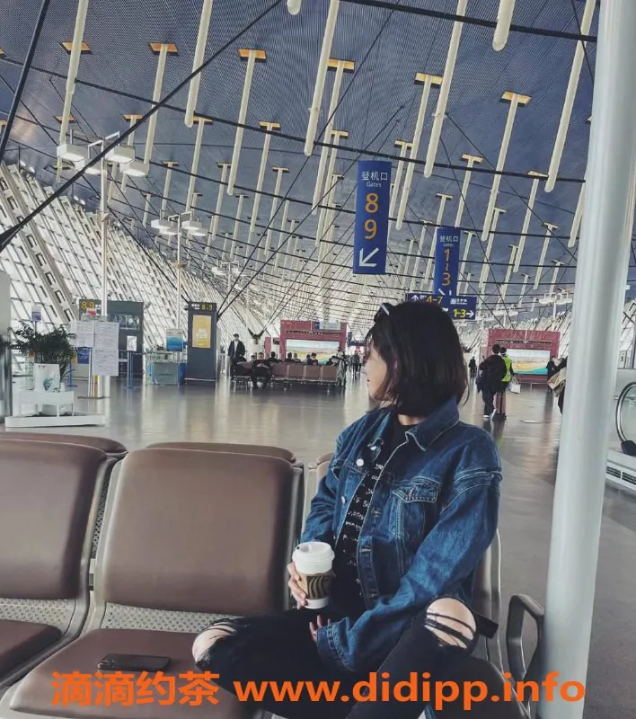 深圳楼凤资源信息,南山伊娜，服务优质，600起步，值得体验