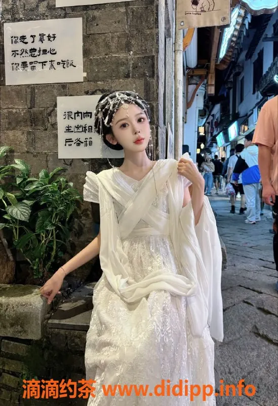 杭州楼凤-杭州滨江小美羊，166cm 46kg超高颜值小姐姐