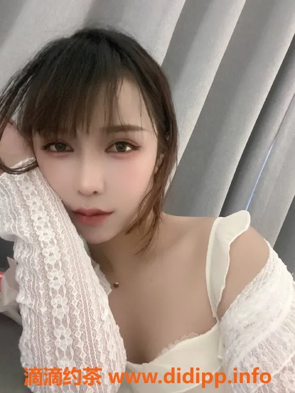 杭州楼凤-拱墅区小虎牙老师，160cm 95斤，全套服务等你体验！