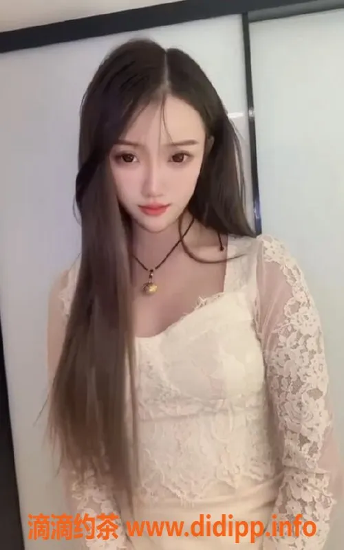 上海楼凤资源信息,静安潘颖玥，身高170，胸36C，1600P起