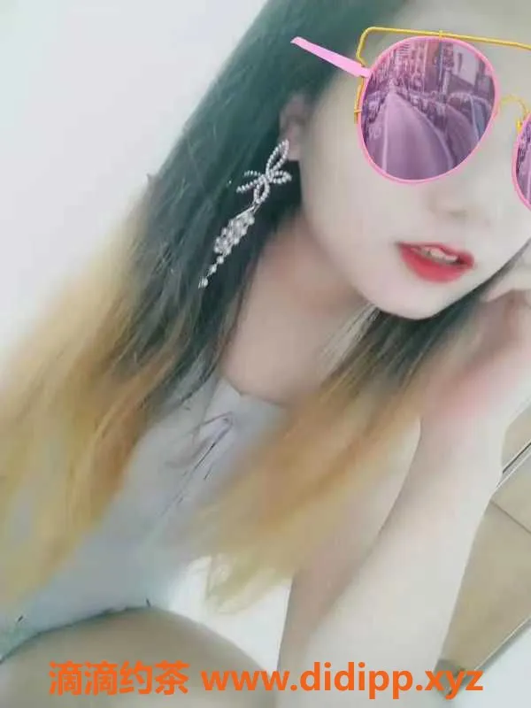 广州楼凤资源信息,花都嫩妹22岁，身高165胸围36D，重48，超值服务