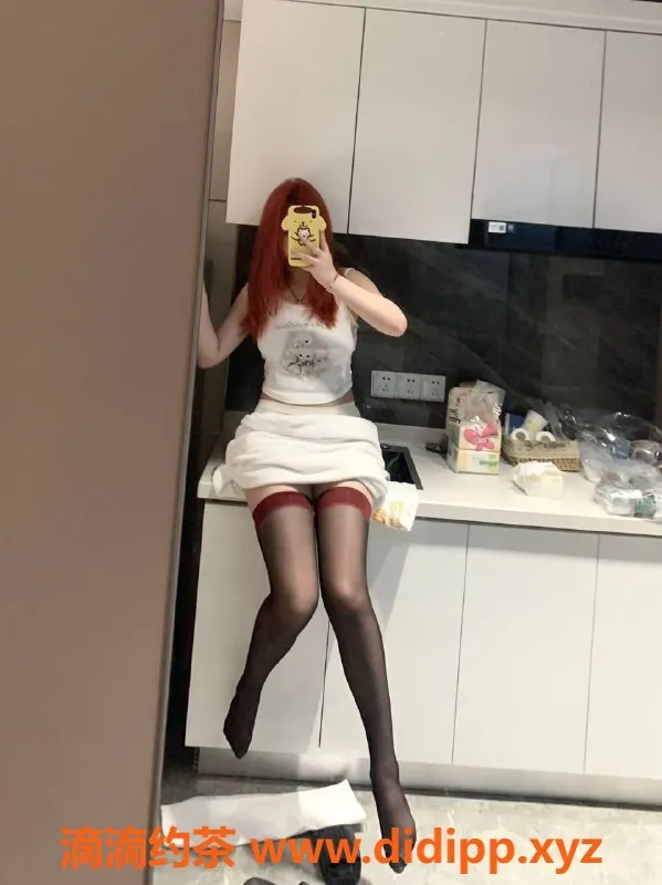 广州楼凤-天河兔兔御姐，舌吻服务700起！