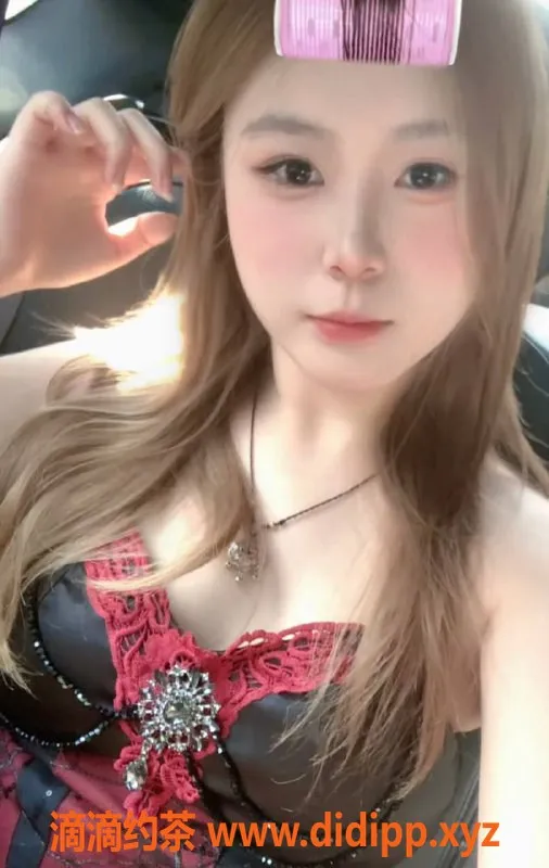 广州楼凤-天河兔兔御姐，舌吻服务700起！