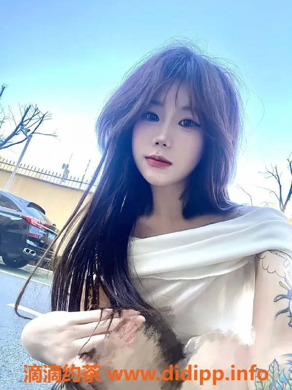 武汉楼凤资源信息,东湖思诺，身高165，胸围94，超高颜值