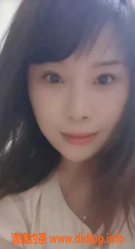 广州楼凤-广州白云舌吻少妇悠悠，160cm 34C，价格实惠