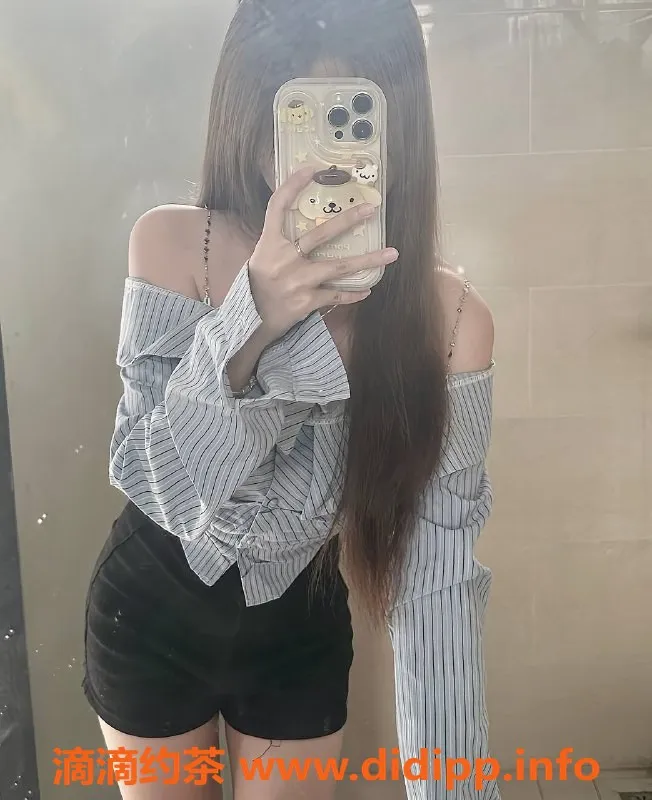 厦门楼凤-湖里区小琳，8张真实照片，电报老师在线服务