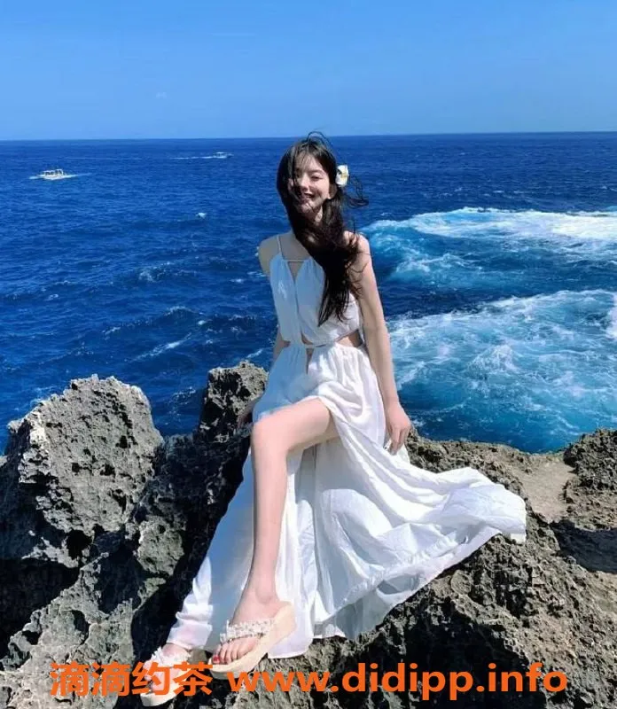 上海楼凤-普陀小君君福利拍卖，限2名额，900P起售