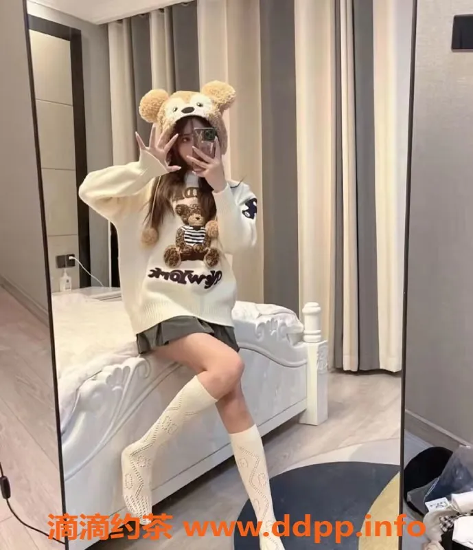 杭州楼凤资源信息,上城区四月，162高、43kg的嫩妹，一对一服务