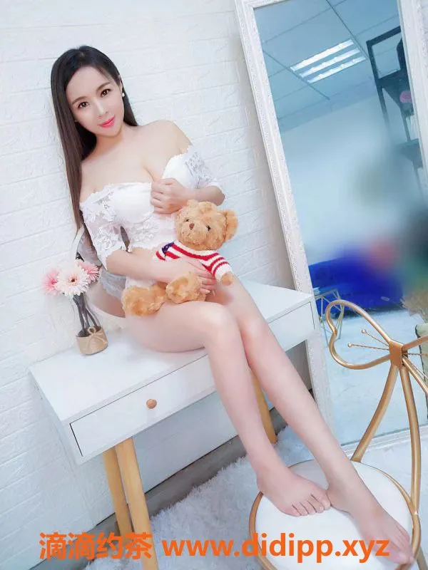 广州楼凤-花都骚妇紫薇，27岁，163cm，500元享受45分钟