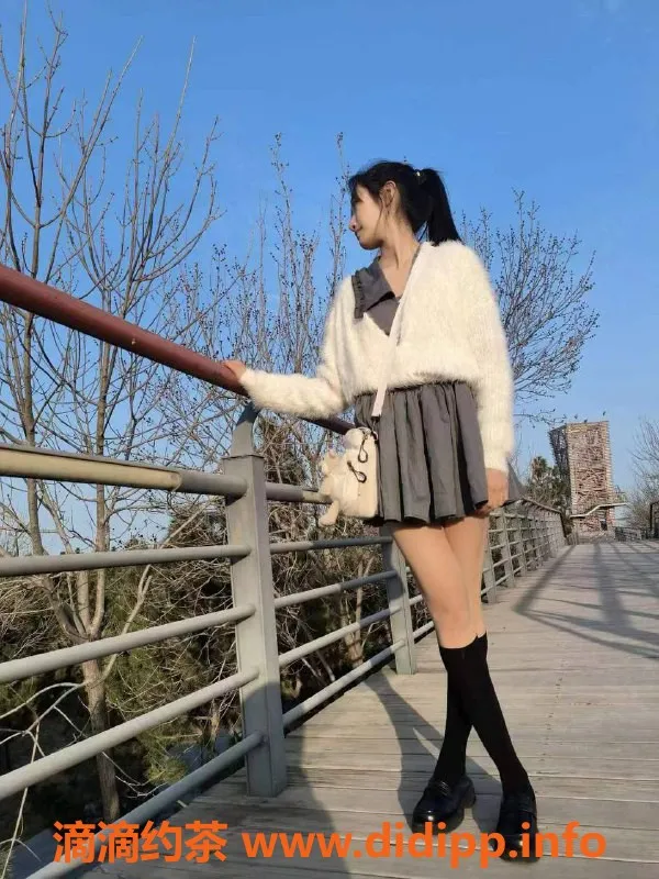 上海楼凤资源信息,普陀安安，168cm B罩杯，消费1000元起