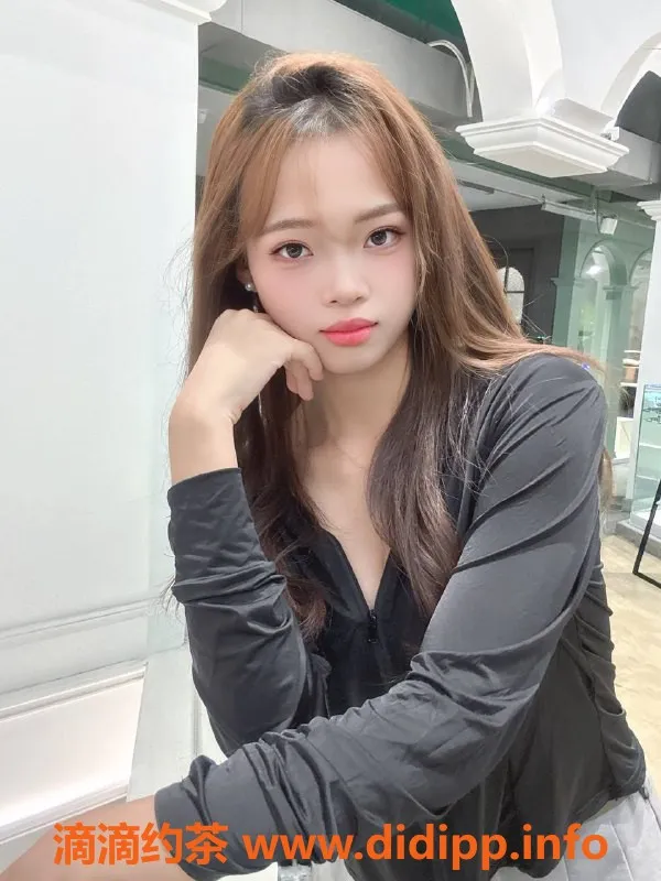 广州楼凤-天河青柠御姐，视频验证，700p起