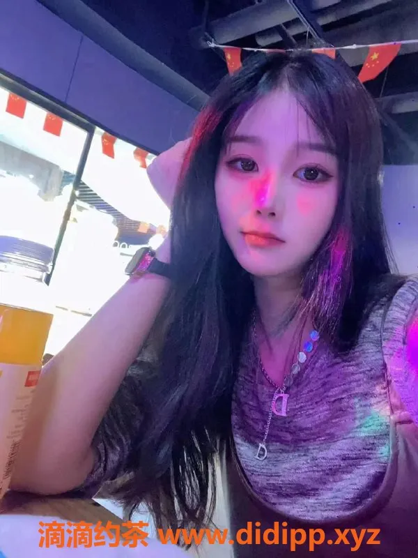 厦门楼凤-集美区菲菲，迷人小姐姐等你来撩！