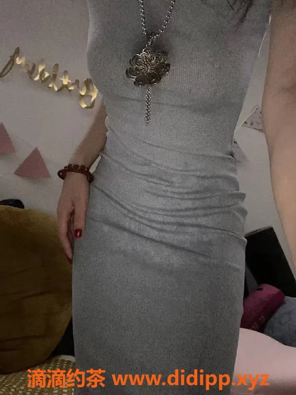 成都楼凤-成华区小小茹，嫩妹服务，极佳态度