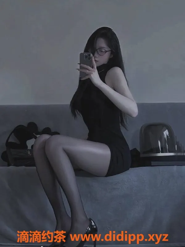 上海楼凤资源信息,静安青青，24岁甜美女神，1300元130分钟激情服务