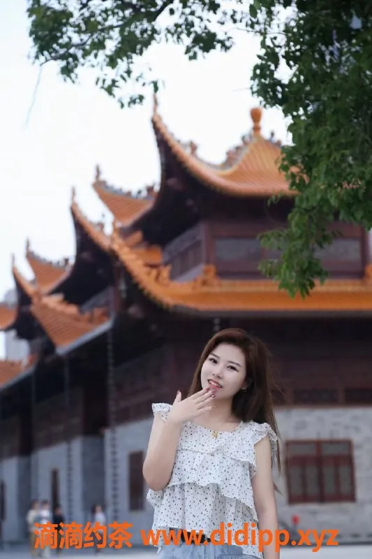 佛山楼凤-顺德小米 | 微胖服务型美女陪伴体验