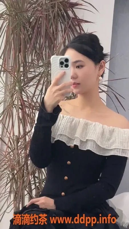 广州楼凤-天河菜菜 课费1000p，1800pp