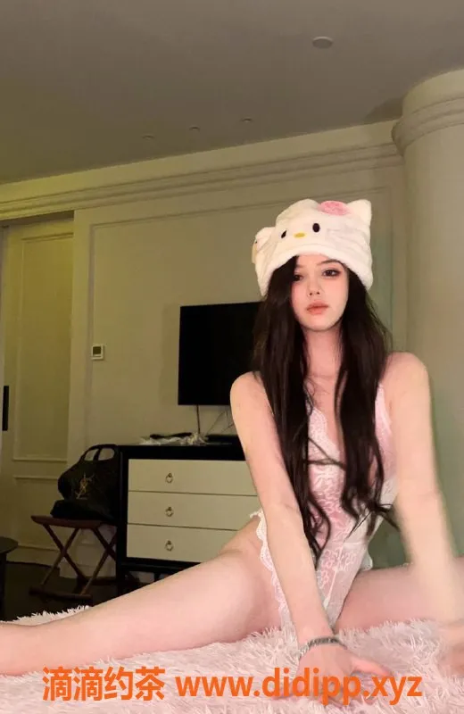 杭州外围-拱墅区唐悠悠，168cm、90斤，甜美女友体验