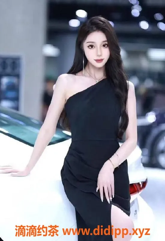 上海楼凤资源信息,浦东露露 颜值老师 1100P福利价限时抢购