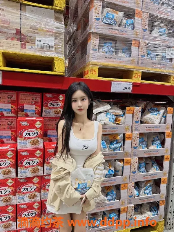 深圳楼凤资源信息,深圳福田灿灿，167cm D胸，1800元起