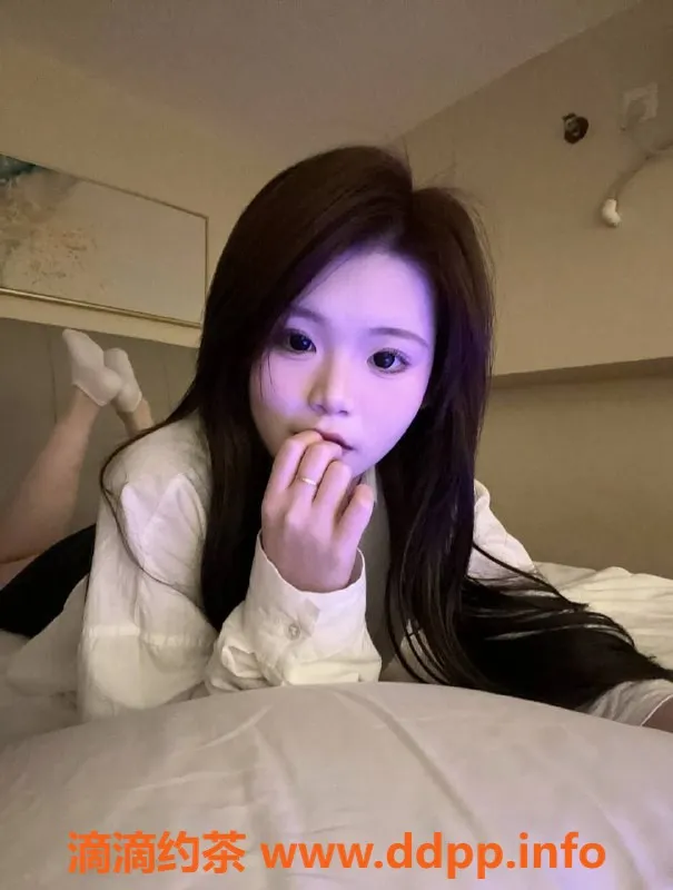 深圳楼凤-福田乔娜，五百嫩妹，大胸六九体验只需P800