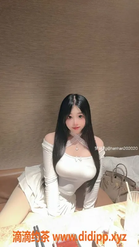 上海楼凤-梦涵，160cm，36D，普陀夜间4000元服务