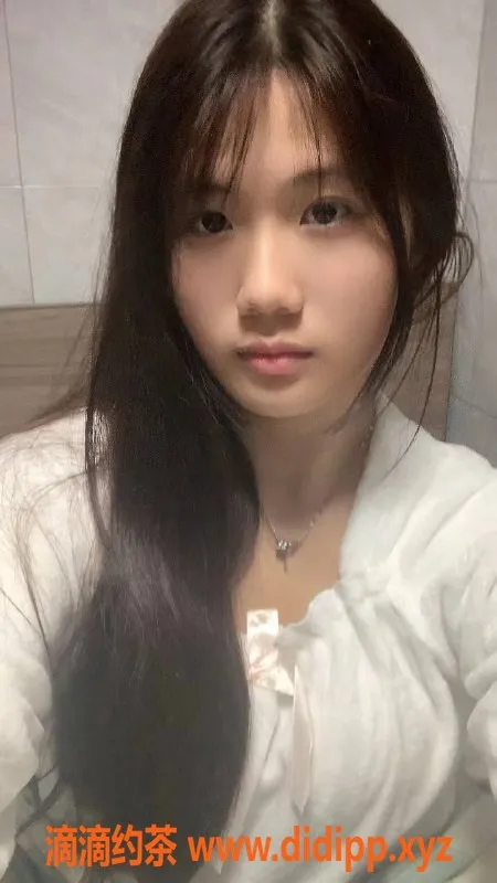 深圳楼凤-罗湖希希，1180p撩人服务，情趣丝袜超诱惑