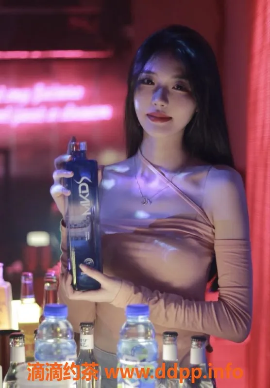 东莞楼凤资源信息,东莞李知恩，超高颜值嫩妹，强烈推荐