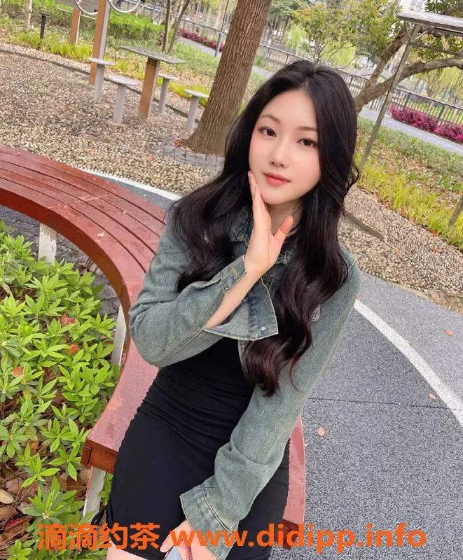 上海楼凤-浦东萌萌，165cm C罩罩，900元超值体验