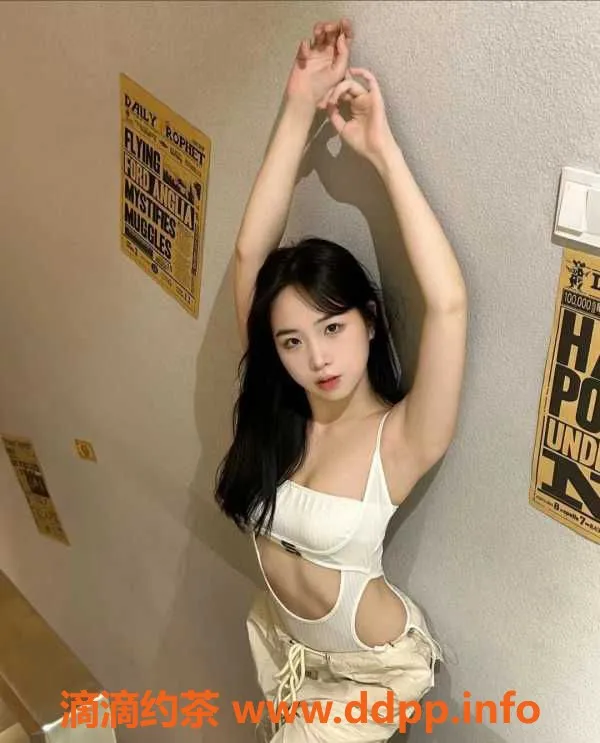 广州楼凤-海珠区26岁楼凤海珠柒月，166cm高、34C胸围