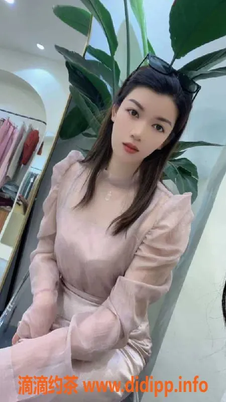 广州楼凤-广州白云新人小金，身高163cm，诱惑36C