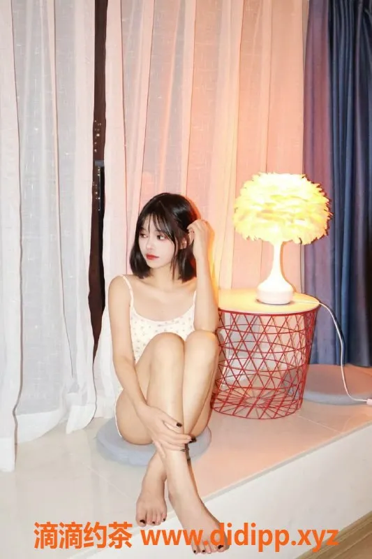 上海楼凤-普陀嫩妹默默，34B身材，800元起