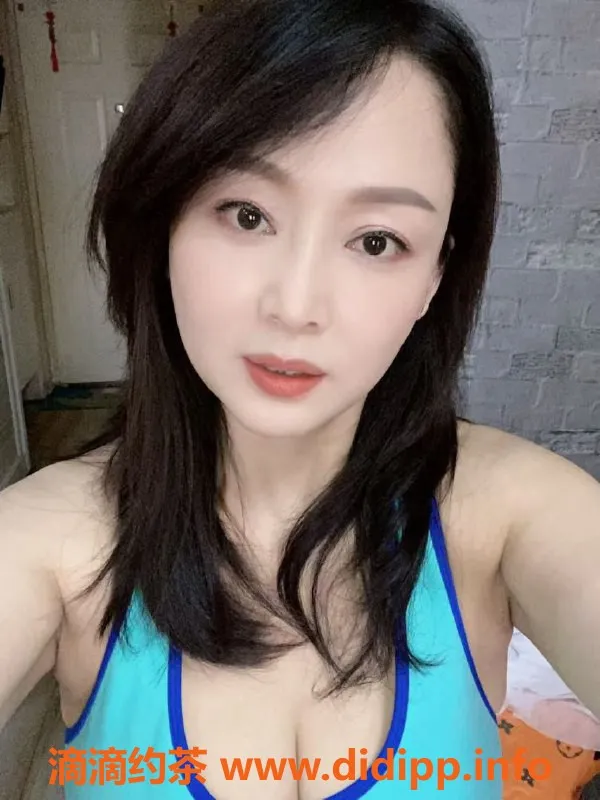 武汉楼凤-汉阳小娘子，36D性感尤物，500P体验！