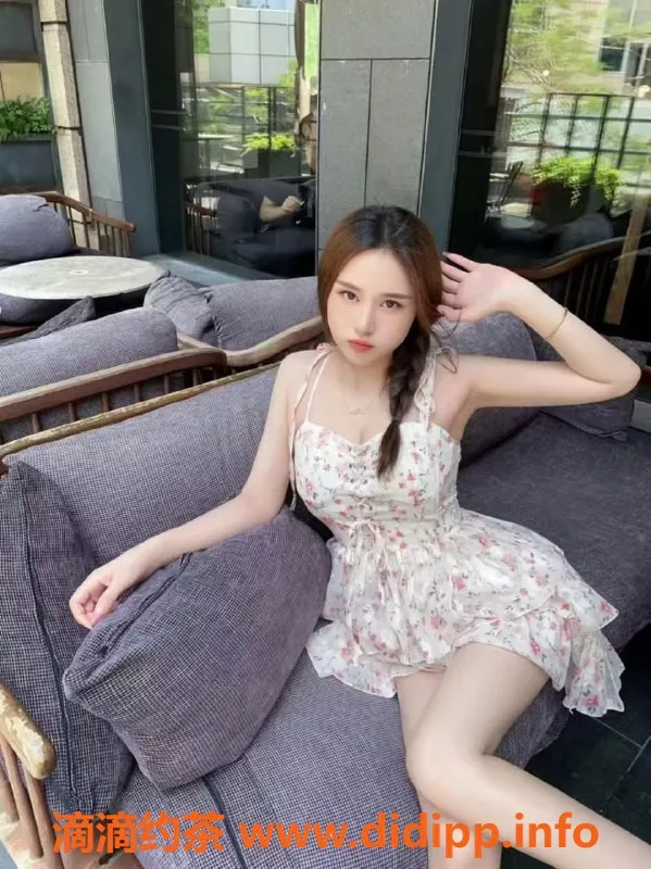 深圳上门服务-龙华大胸御姐飞飞，千元以上超值服务