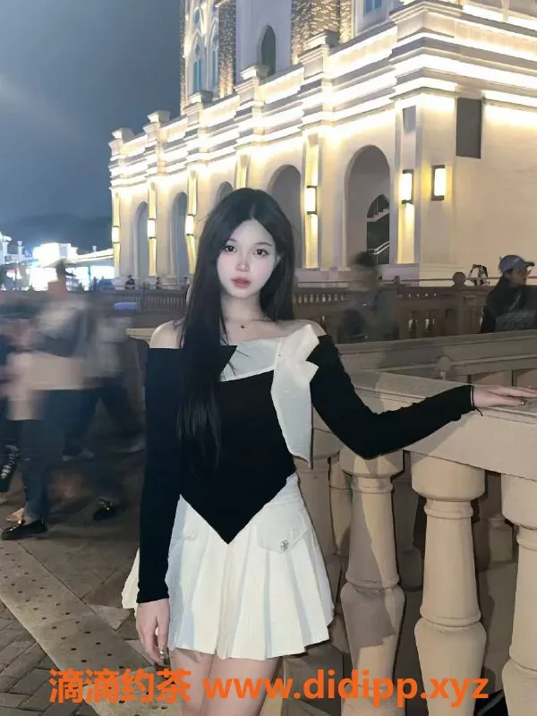 成都楼凤资源信息,武侯区小美，6p嫩妹车，感受不一样的服务