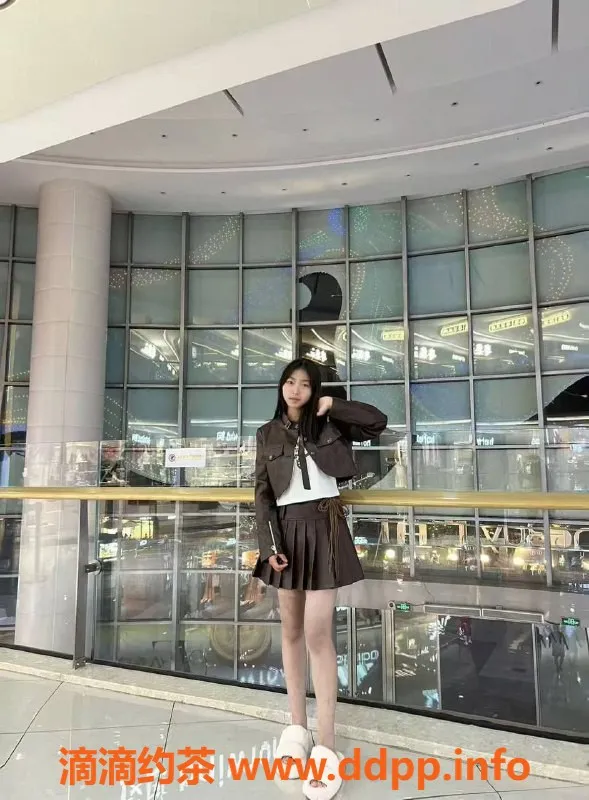 深圳楼凤资源信息,罗湖嫩妹妮妮酱，五百可包夜服务