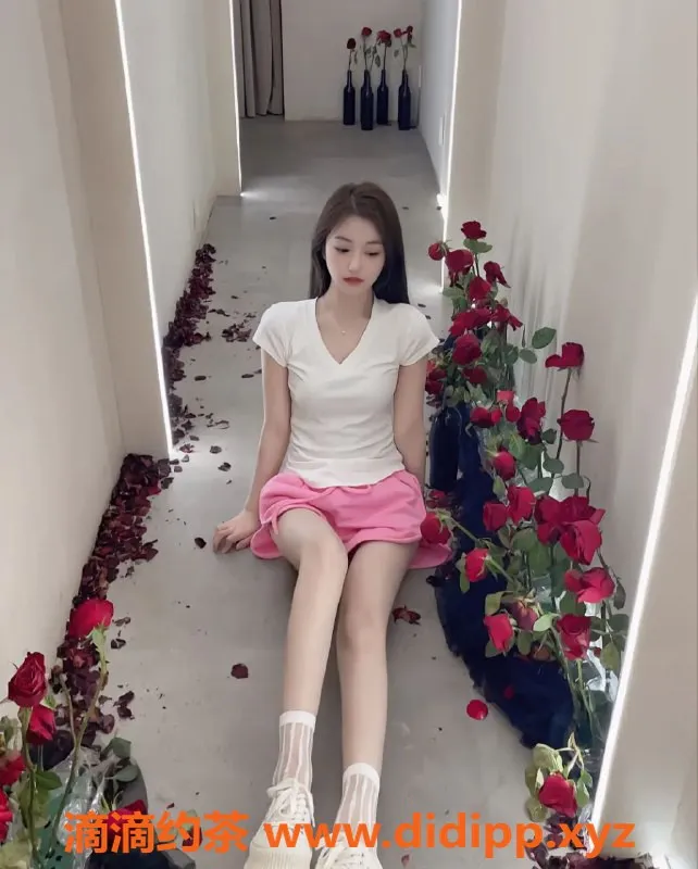 杭州楼凤-杭州小橙子|165cm|93斤|天然C罩杯|服务超赞