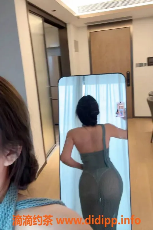 深圳楼凤-深圳福田白白 - 2000元/次的超值体验