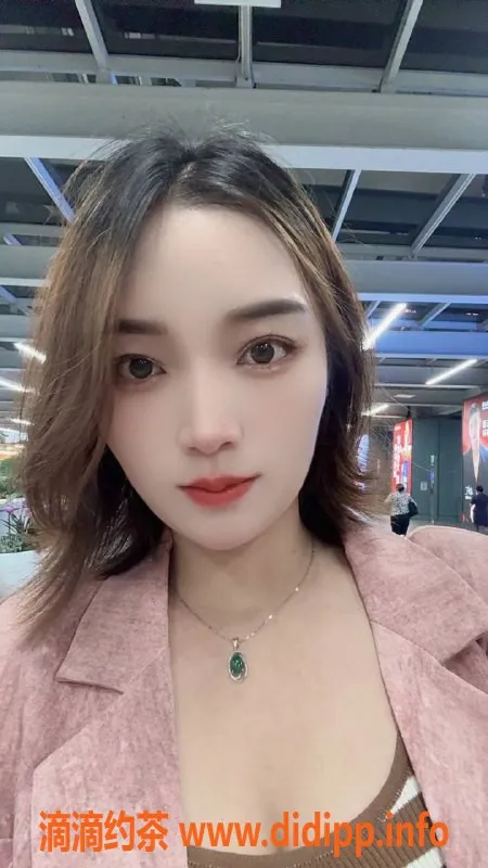 深圳楼凤-龙华欧雅，900元享绝佳服务体验