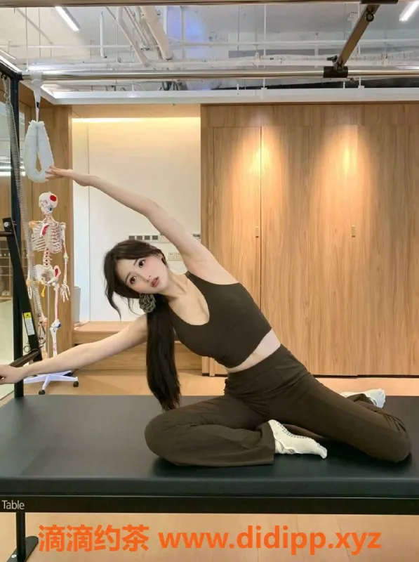 北京上门服务-阿雨 | 朝阳四惠纯欲系美女 | 170cm 42kg 1600元起