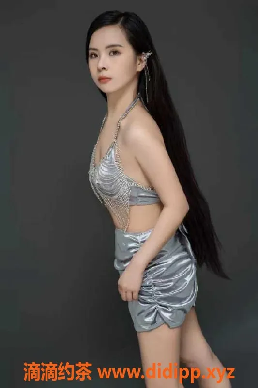 广州楼凤-广州白云新人小七，25岁，158cm，47kg，茶水400起