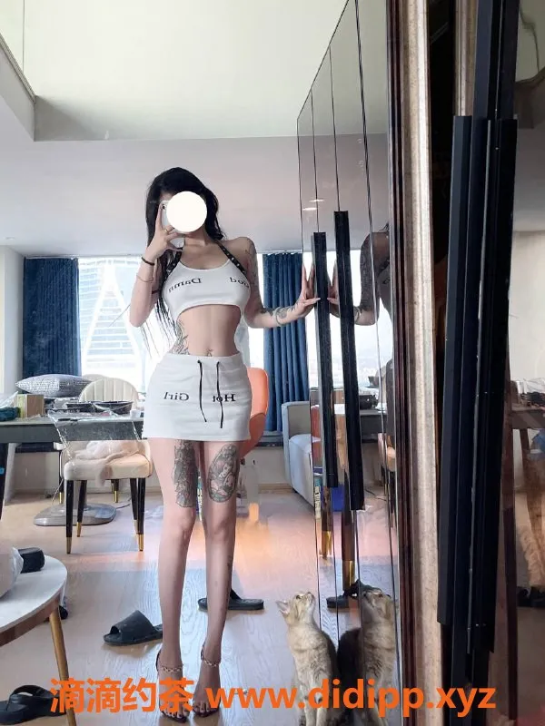 深圳楼凤-深圳南山小愛，23岁大胸长腿享受1500起