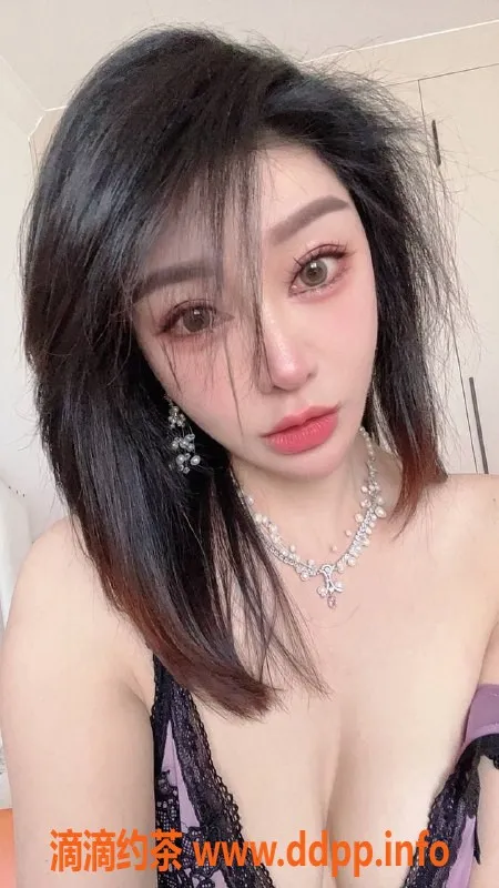 上海楼凤-语涵 1.64身高 50kg 36D 口活一流